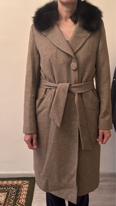 Демисезонное пальто