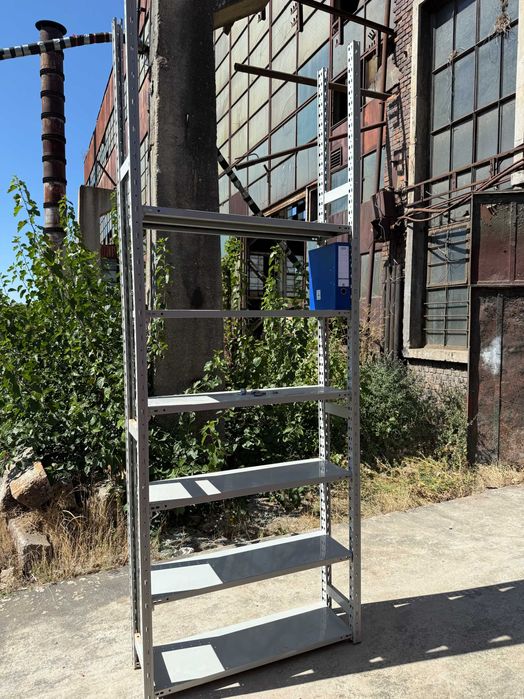 Sistem de rafturi modulare pentru arhivare si depozitare