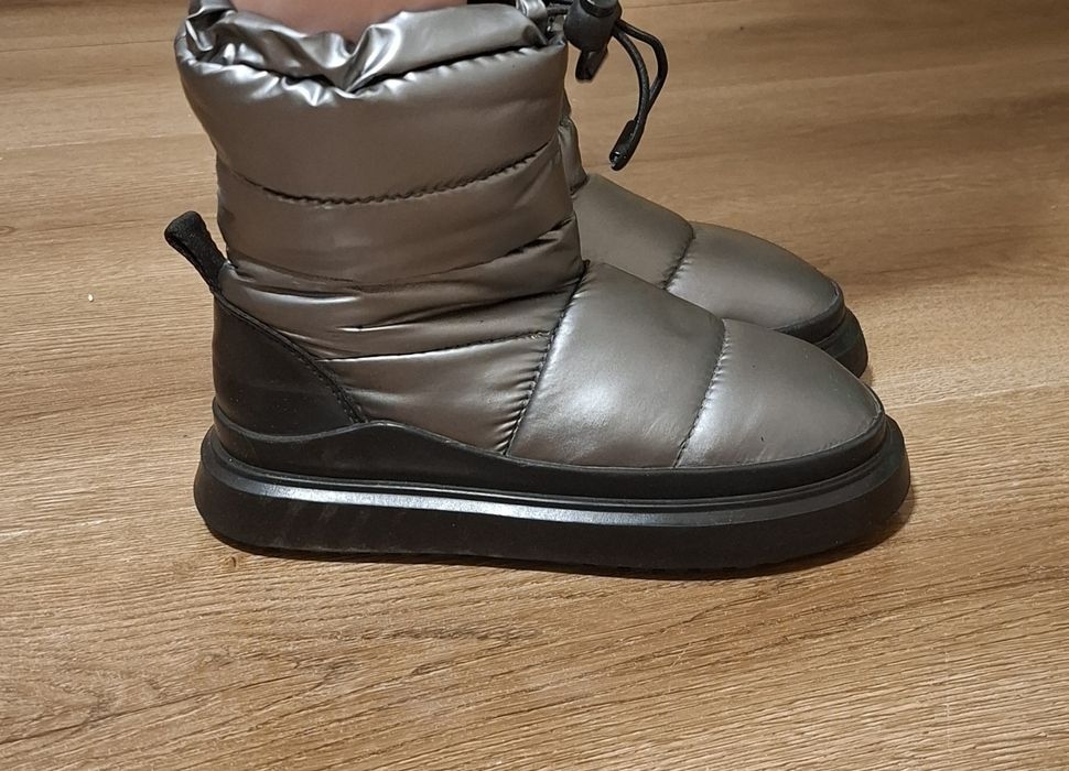 Детские сапоги для девочки