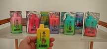 Premiera!!! Vape 32.000 puffs 2 arome Reincarcabile