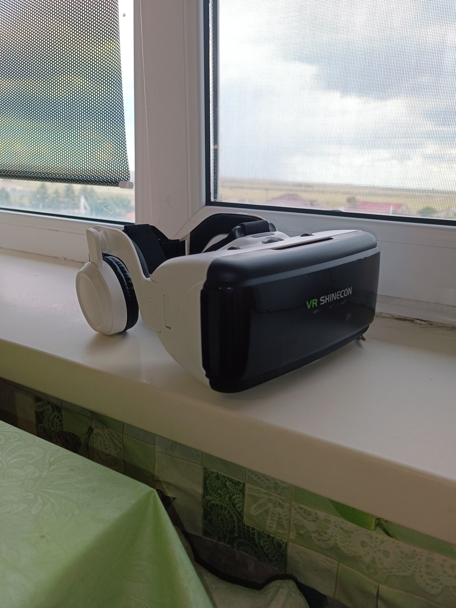 Виртуальные очки от VR SHINECON