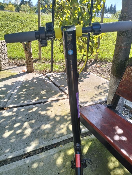 Vând trotineta electrica Lexgo