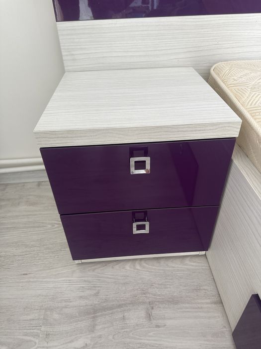 Vand mobila dormitor