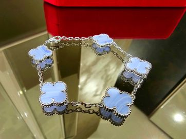 Van Cleef & Arpels VCA Silver Chalcedony 5 Alhambra Дамска Гривна