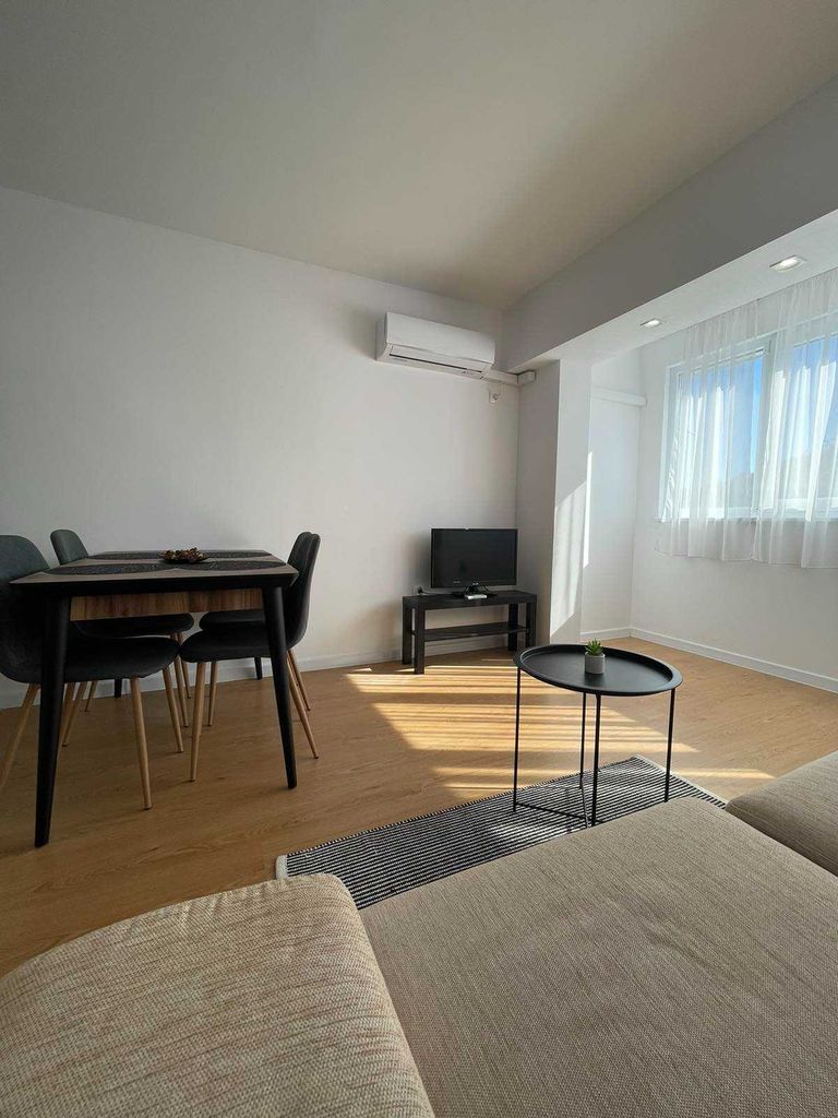 Продава се Двустаен апартамент в Варна, Аспарухово - 48 кв.м за 2186 €/кв.м - Снимка #8