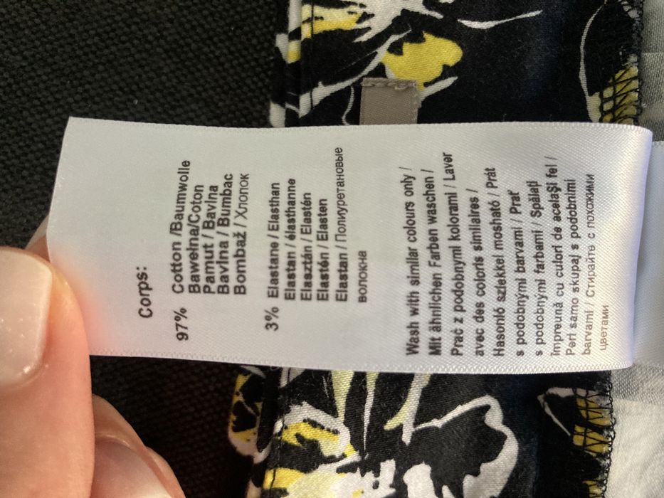 Fusta inflorata Orsay