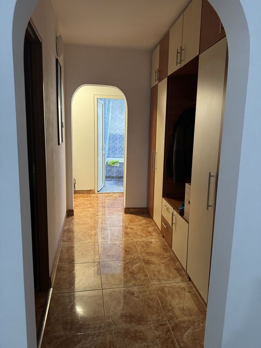 Inchiriere apartament 2 camere, Piata Delfinului
