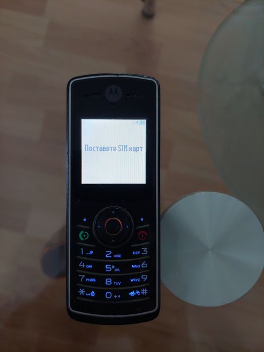 Телефон Motorola W180