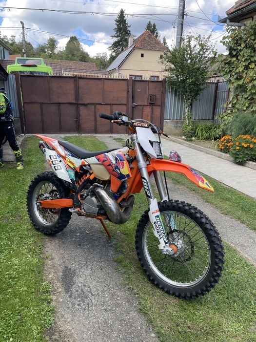 Vand sau schimb Ktm exc 300