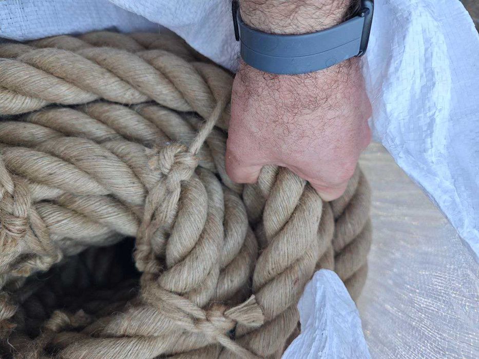 Канат джутовый 40 мм ,веревка крепкая толстая