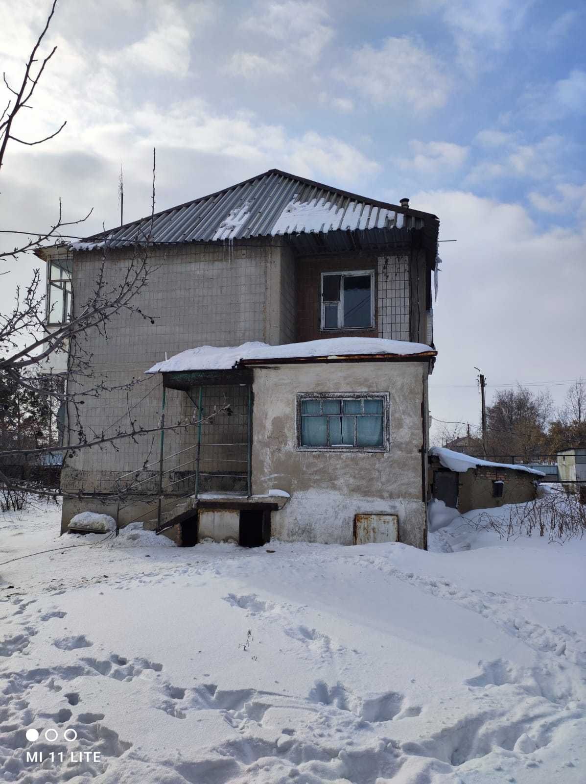 2 этажный дом в Отрадном