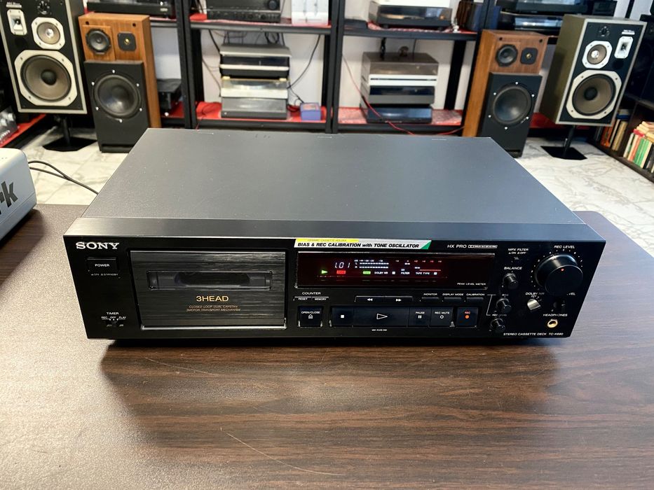 Висококачествен дек Sony