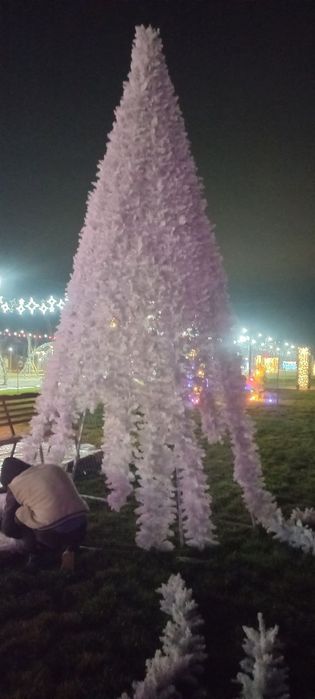 Белая ёлка 5 метровая , дизайнерская