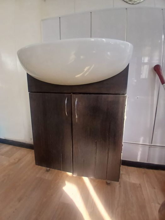 Продам Раковина для ванны