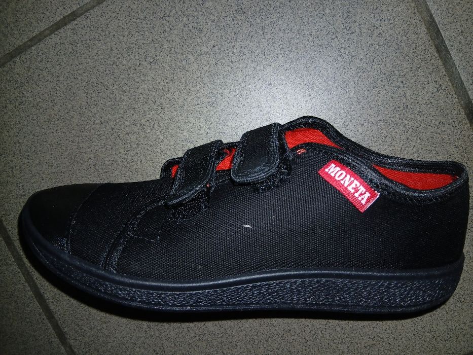 Детски  черни гуменки,обувки от текстил