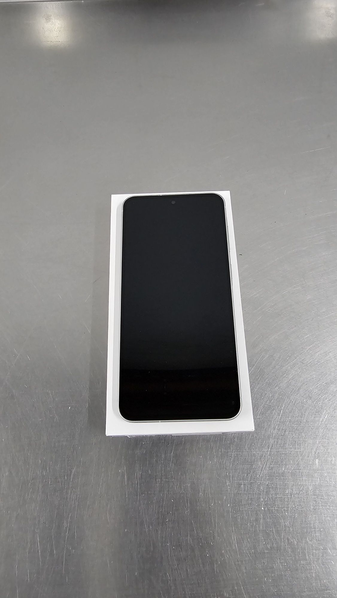 Samsung a56 новый