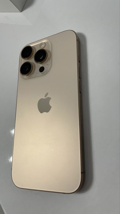 Iphone 16 PRO desert