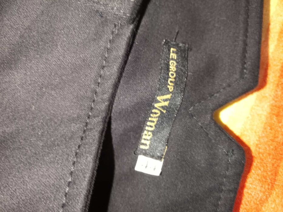 Pantalon trei sferturi