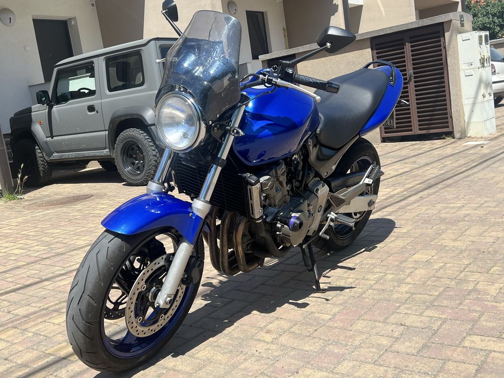 Honda hornet pc 34