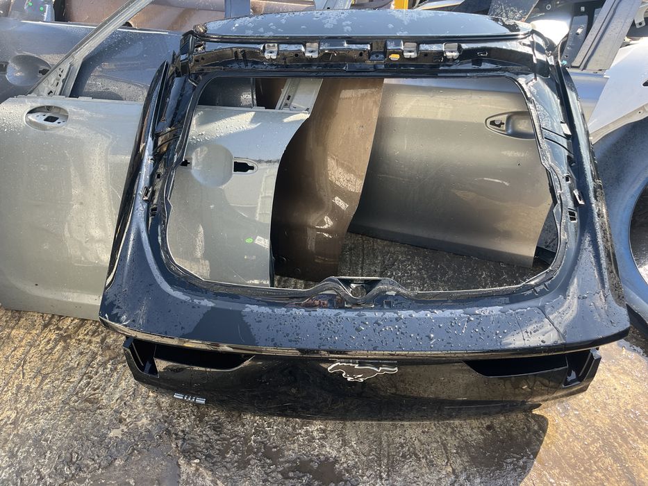 Капак,багажник Ford Mustang Mach-E 2021г 2бр