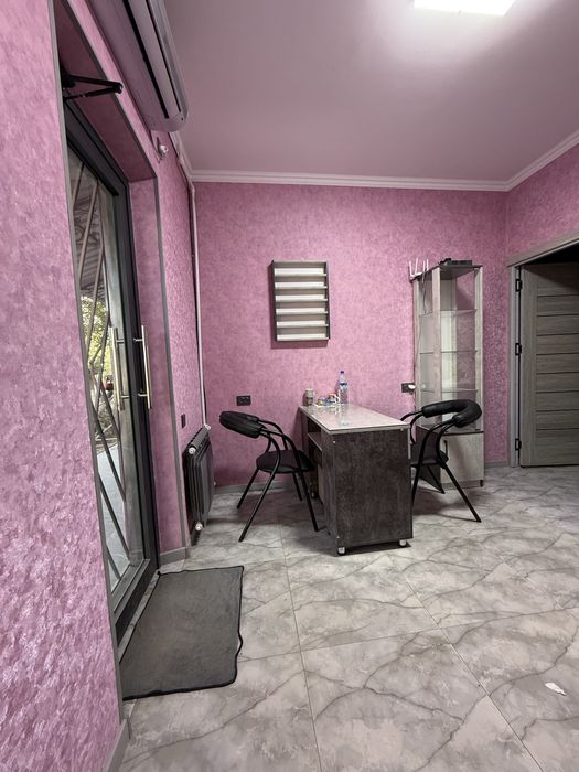 Goʻzallik salonida joy ijaraga beriladi