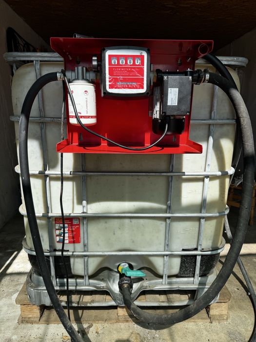 Rezervor IBC 1000L cu pompă electrică 220V