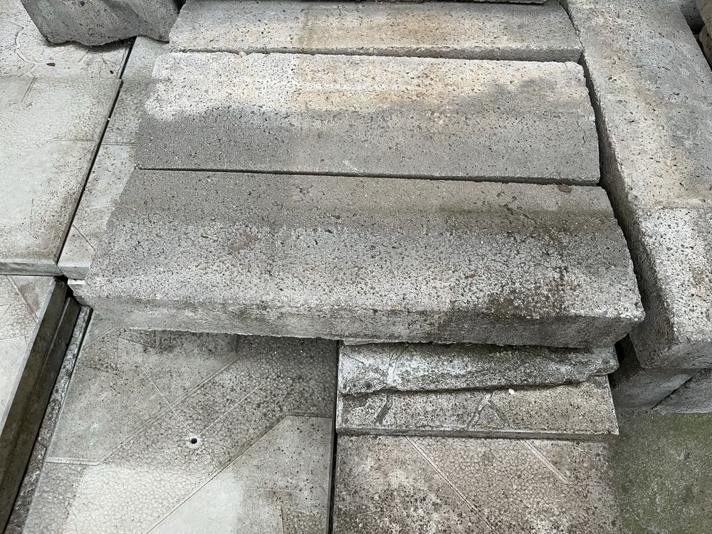 Тротоарни плочки………………..