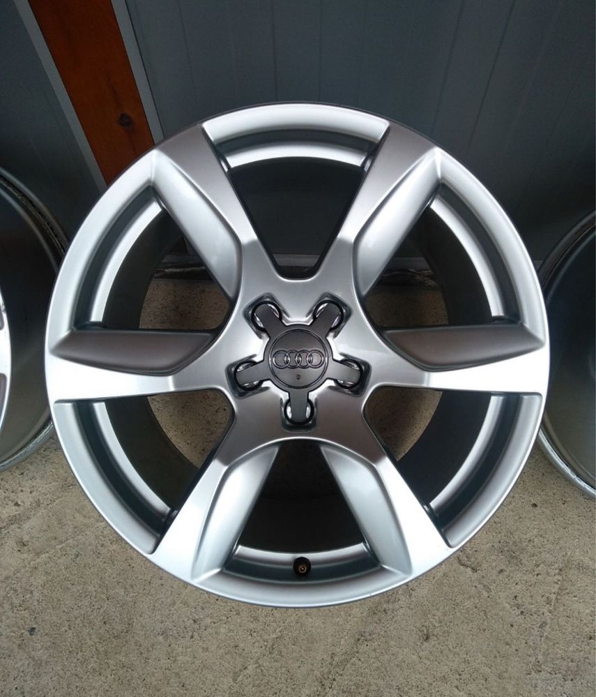 5x112 18” оригинални лети джанти Audi R8 RS8 S-Line