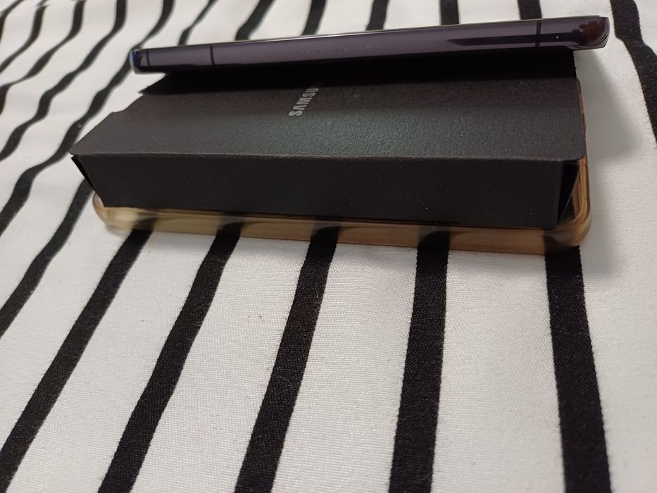 Vand/Schimb s22 cu Iphone