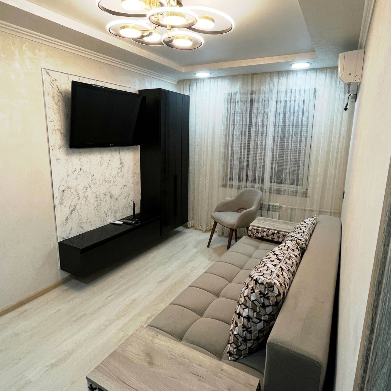 Аренда Академ городок. 2/4/4  42м² Кирпич. Ор-р It park