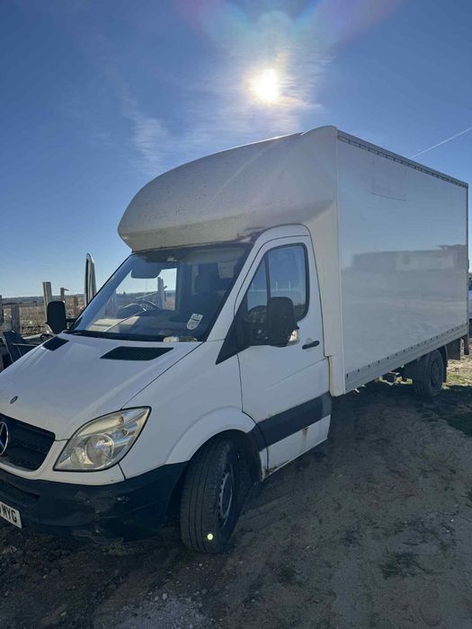 De vanzare volan dreapta