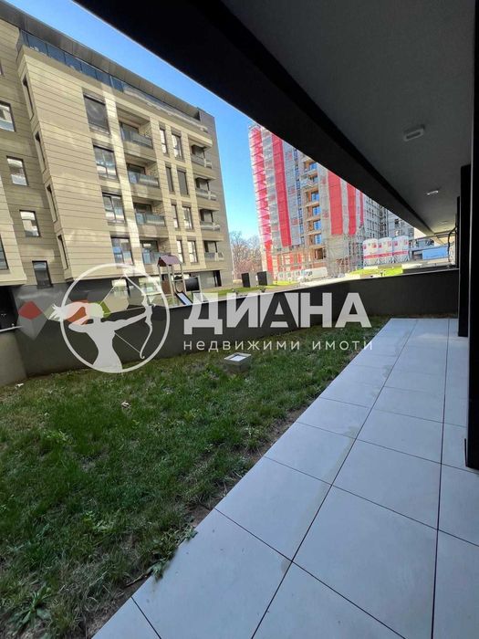Продава се Тристаен апартамент в Пловдив, Каменица 2 - 117 кв.м за 1411 €/кв.м - Снимка #4