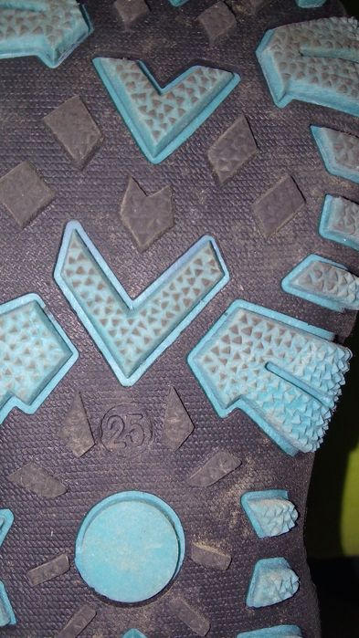 Детски маратонки ест. кожа ADI-н. 25