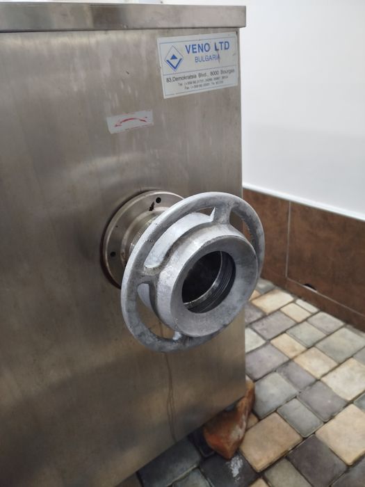 Колбасное оборудование Мясорубка промышленная 114 ствол