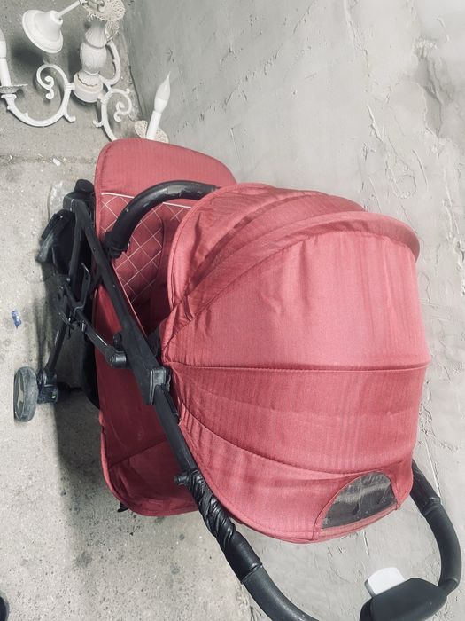 Коляска в хорошем состоянии