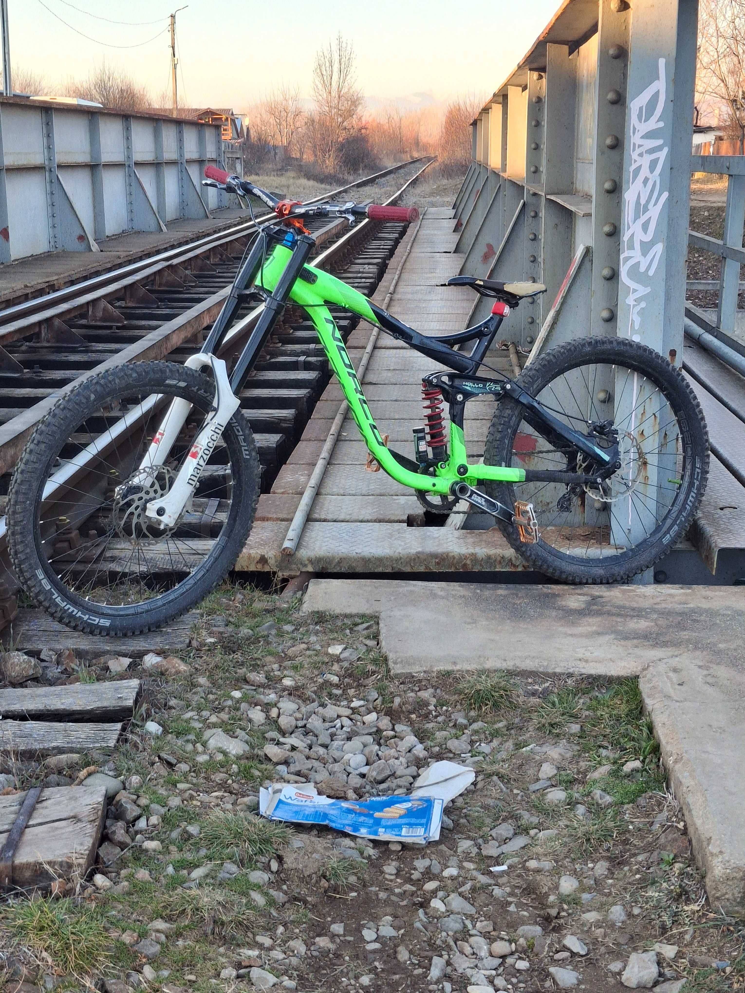 Norco aurum 6.2 downhill/freeride
