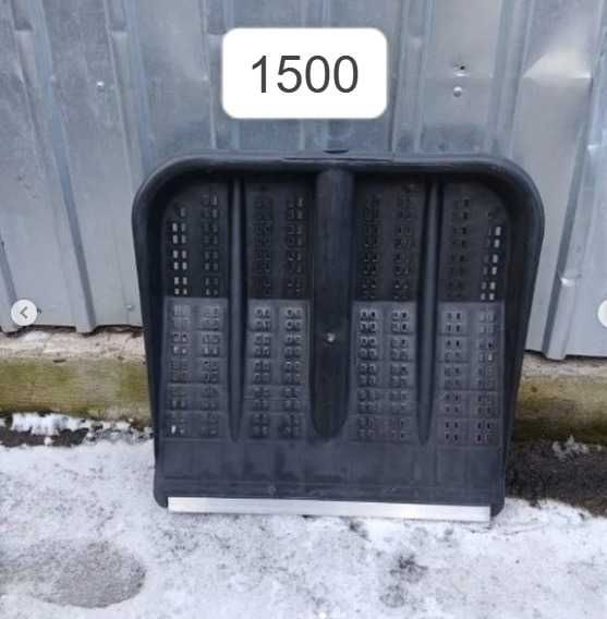 продам снеговые лопаты