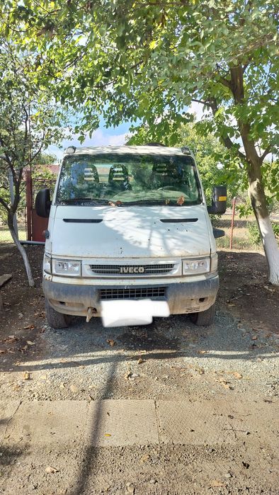 Vând Iveco daily 65