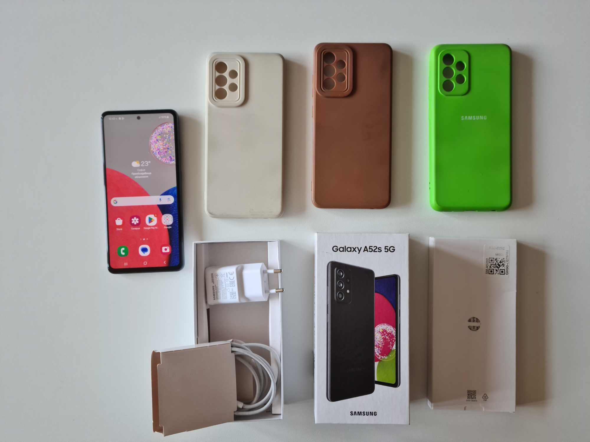 Samsung A52S 5G със зарядно, кабел, протектор в кутия+3 гръбчета