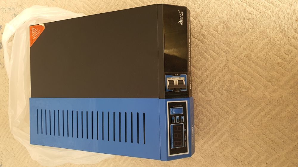 Автоматический стабилизатор напряжения