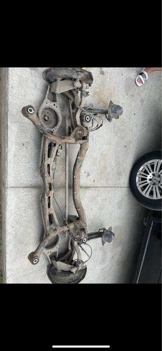 Punte spate completa fara etrier Volkswagen passat CC b6 b7 golf 5