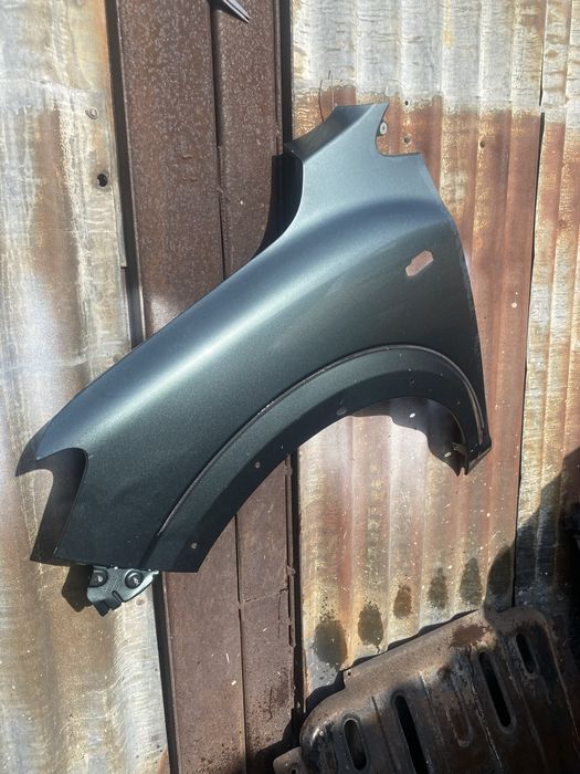 Aripi Fata Stanga/Dreapta Dacia Logan 3