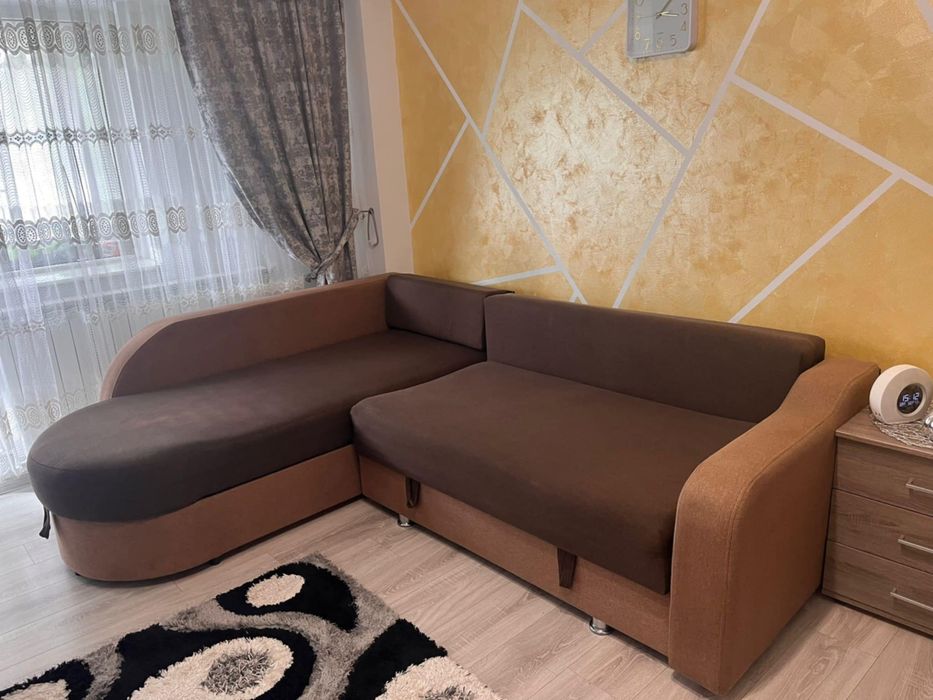 Vand coltar extensibil in conditii foarte bune