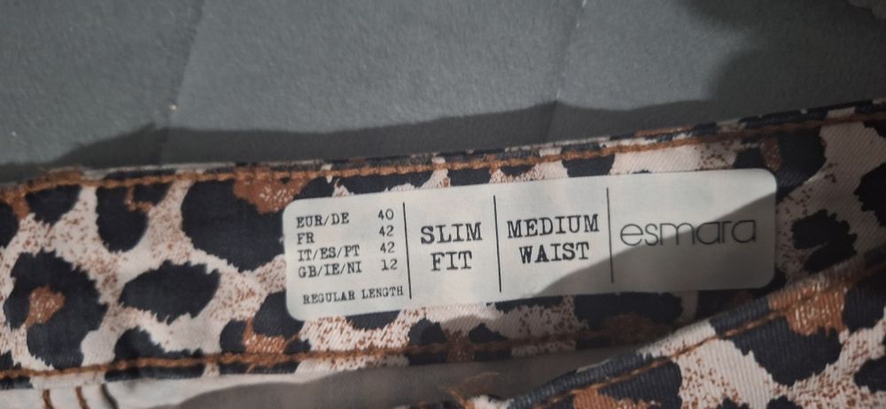 Нови дамски дънки