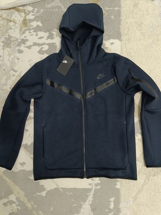 Nike tech fleece