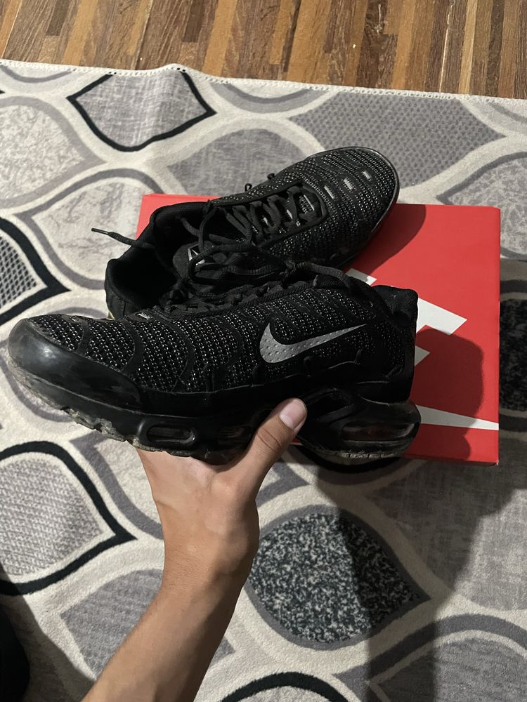 Nike Air Max Utility Black - 42 номер