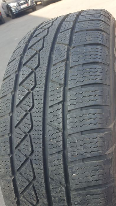 Зимни гуми 225 /55/R19 DOT31 21г.
