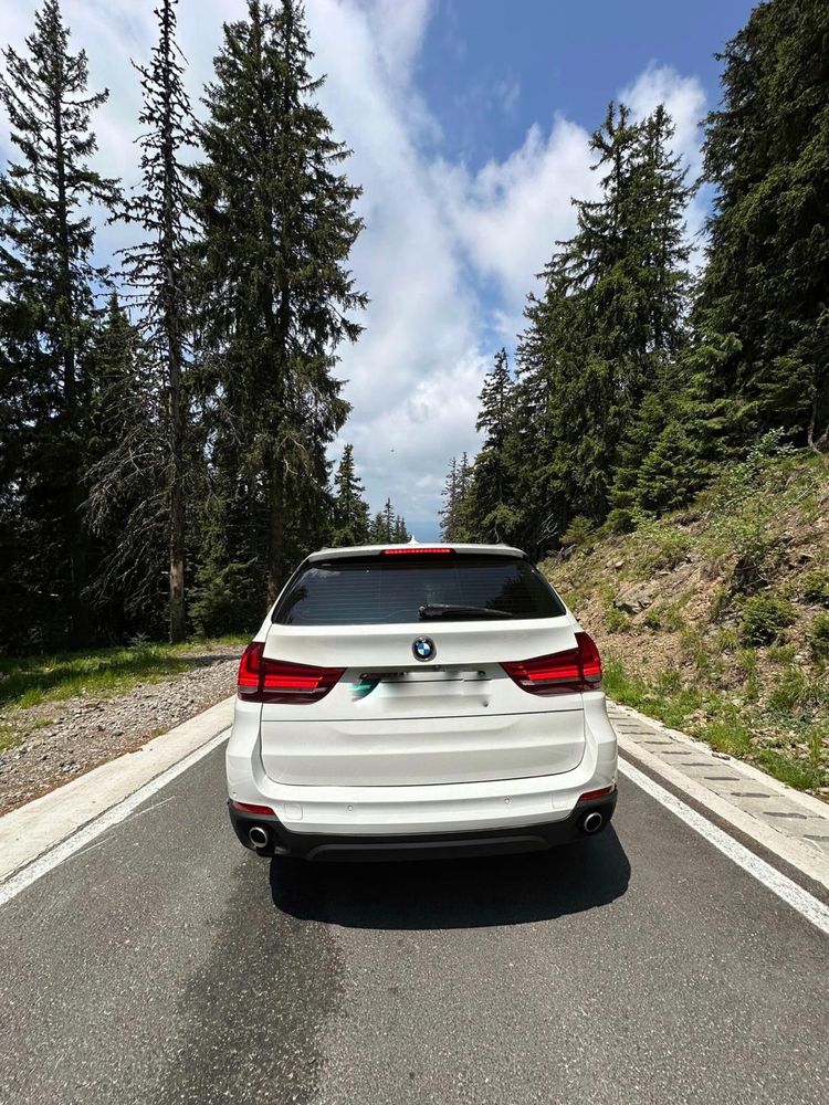 BMW X5 xDrive30d 3.0L 258CP 2014 Automat Alb perlat