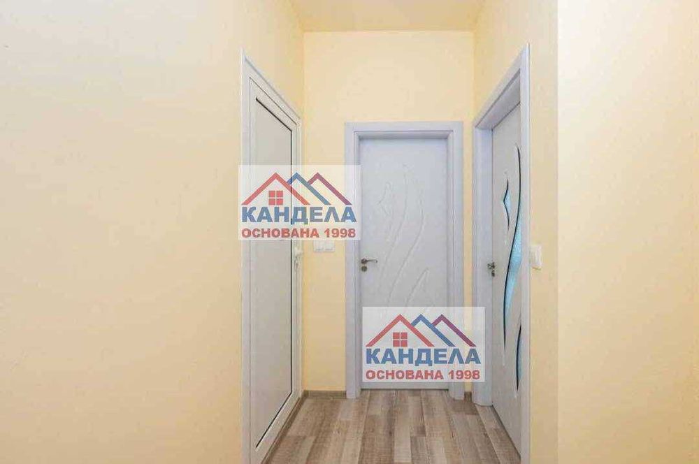 Продава се Двустаен апартамент в Пловдив, Беломорски - 65 кв.м за 1600 €/кв.м - Снимка #4