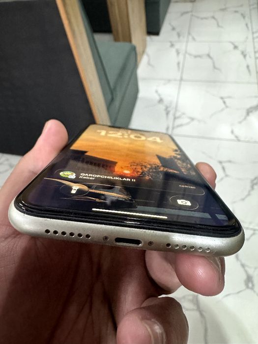 Iphone 11 holati zor
